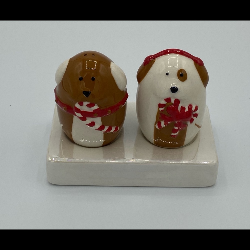 Russ Christmas Puppies Salt And Peoper Shaker Set